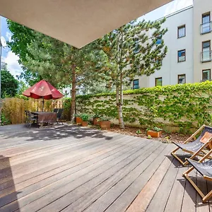 Lovely Terrace With Car Place Sopot