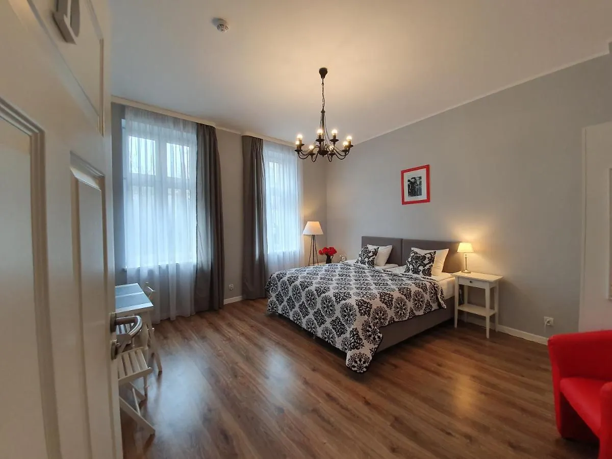 Apartment Pokoje Przy Molo - Krolowej Jadwigi 6 Poland