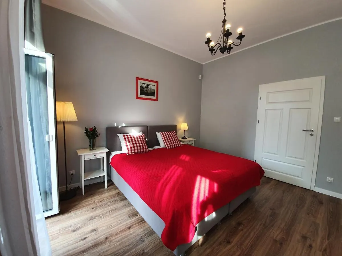 Apartment Pokoje Przy Molo - Krolowej Jadwigi 6 Poland